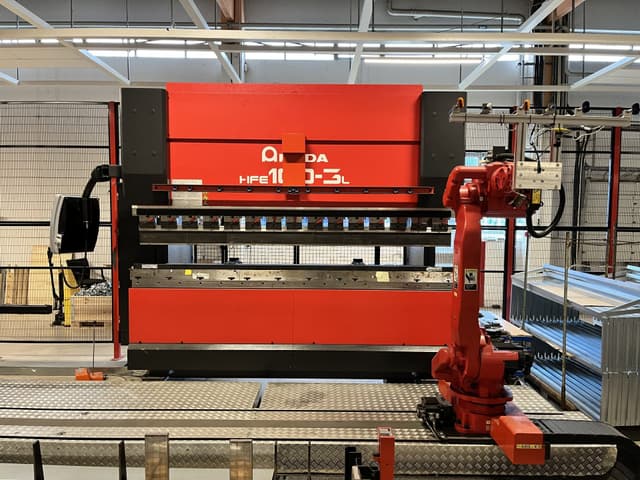 AMADA - HFE 100-3L + ASTRO 50Y