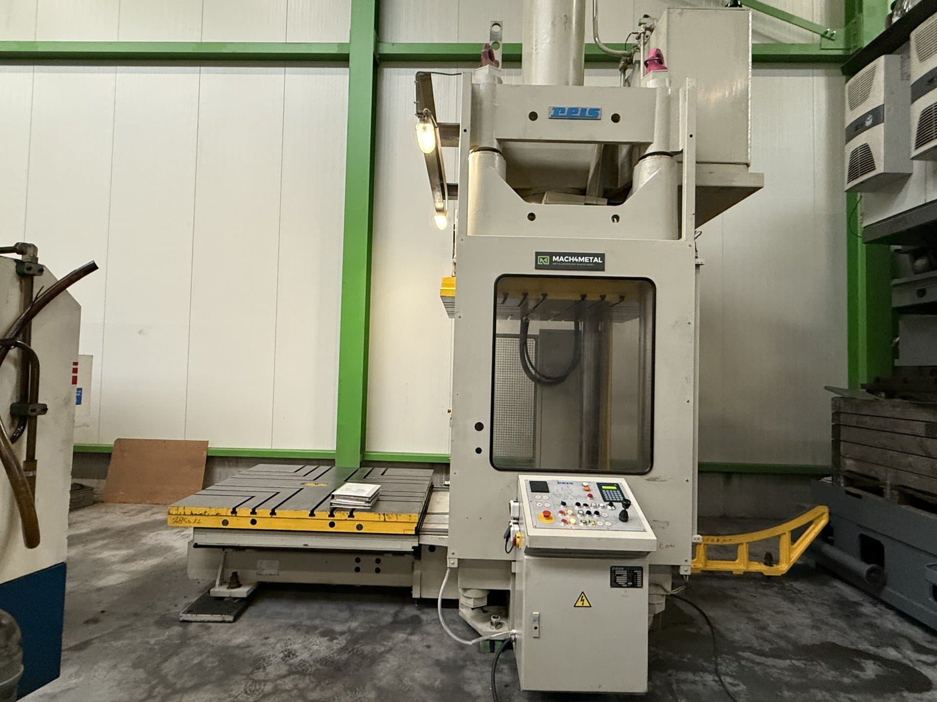 Machine image 21