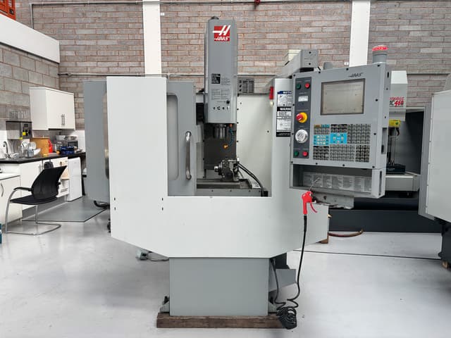 Haas Mini Mill CE (2006)