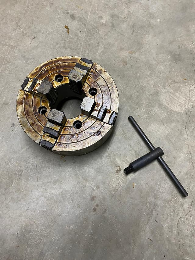 NN - 4-Jaw 250 mm (M801)