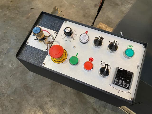 Pilous - ARG 200 (ZA361)