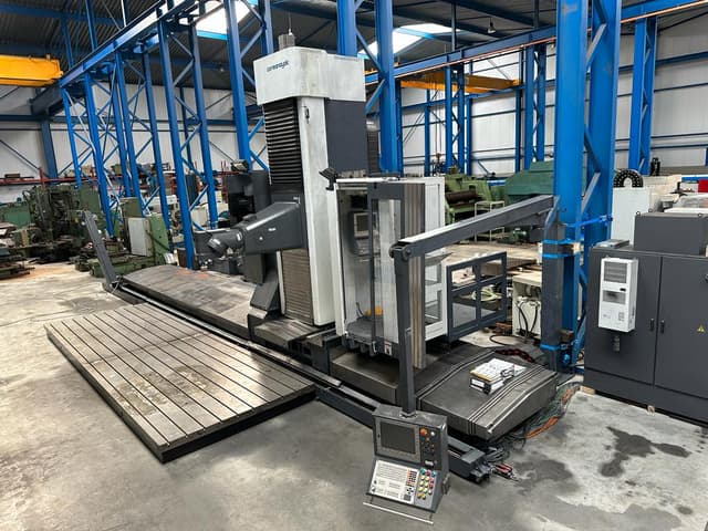 Correa/Anayak - HVM80 (F623)