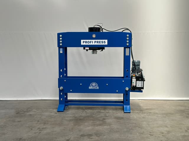 Profi Press - 160T M/H-M/C-2 D=1500 (PE405)