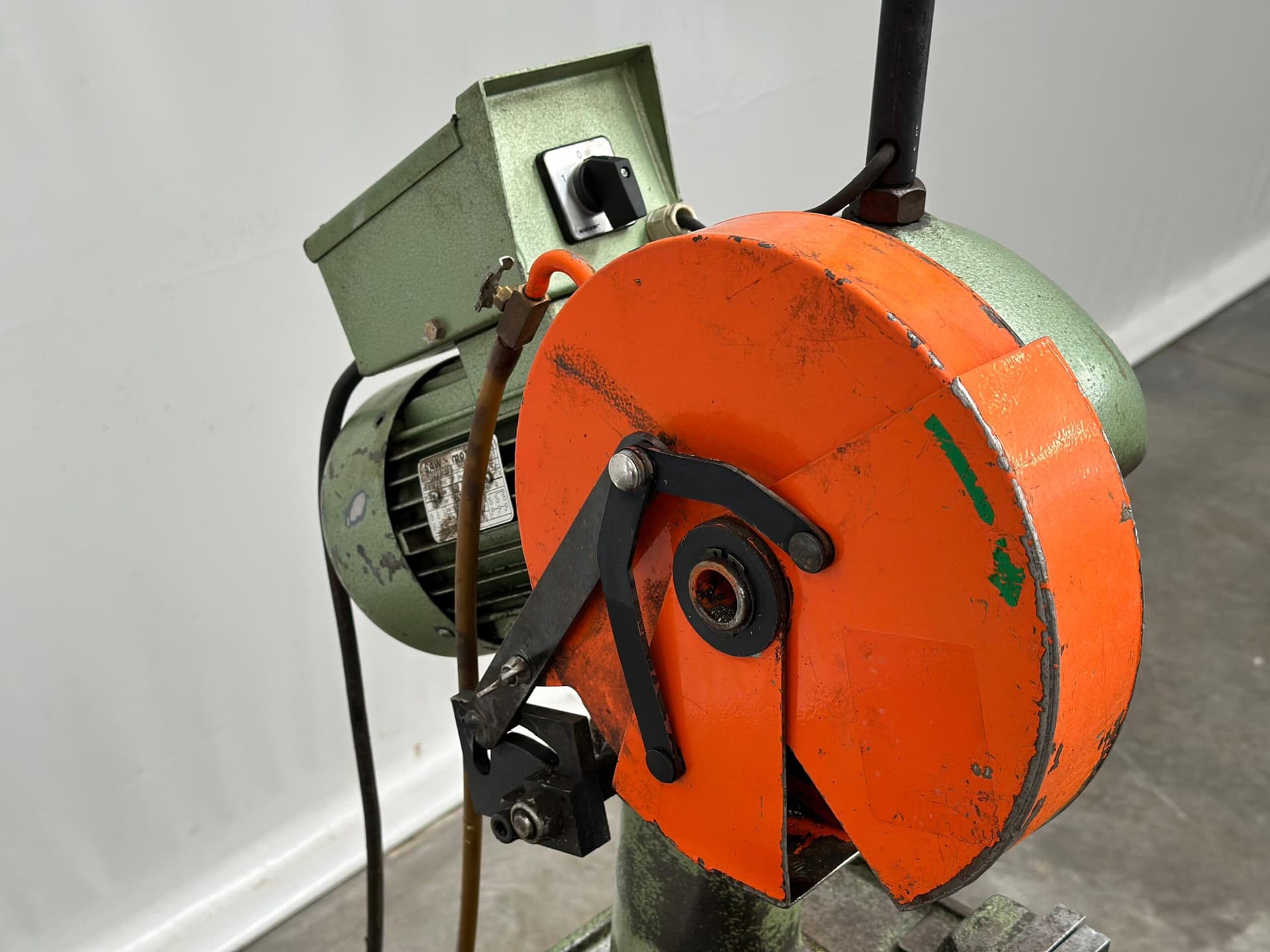 Machine image 8