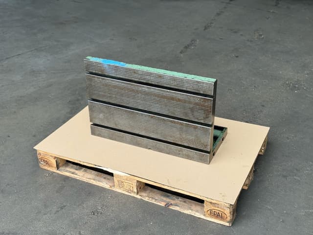 NN - 760 x 500 (M1023)