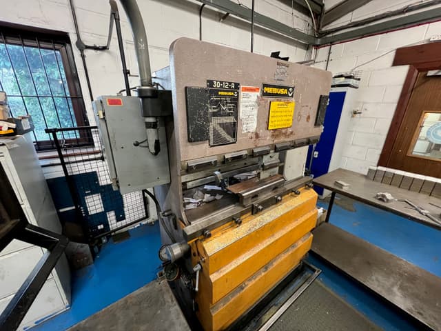 Mebusa PH 30 Ton x 1200mm Hurco 7 – 1 Axis Press Brake