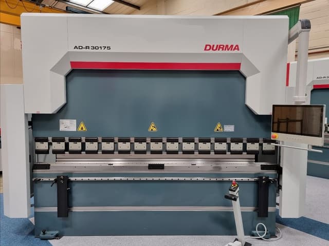Durma AD R 175 Ton x 3m CNC Press Brake