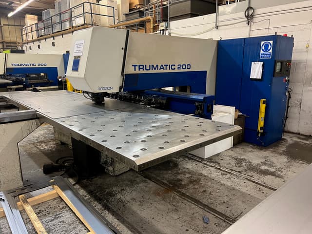 Trumpf TC 200 R Punch Press