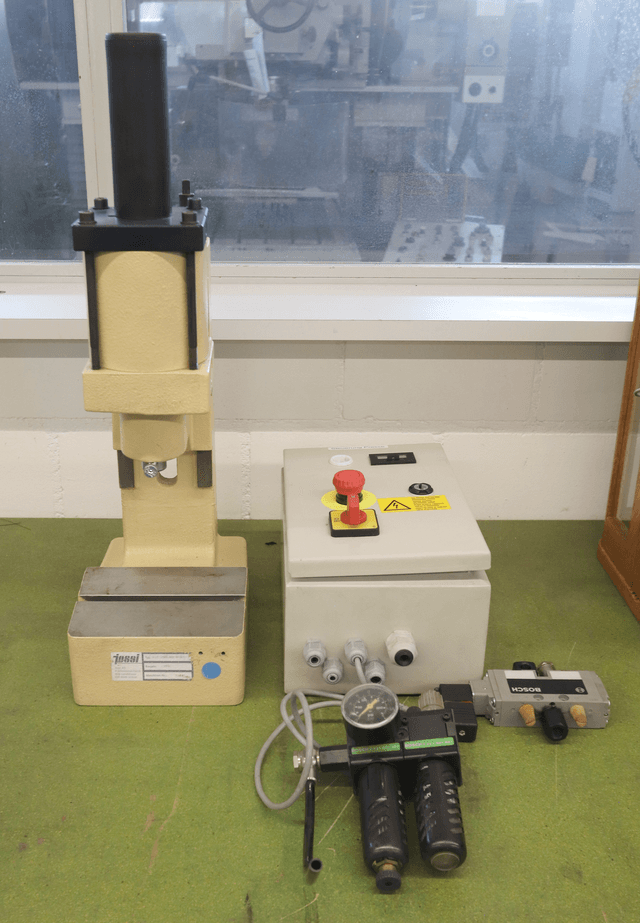 017623 - JOSSI DLP 450 HV /  80E-ZH