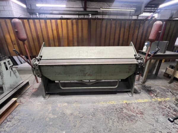 edwards 2m box pan folder poa