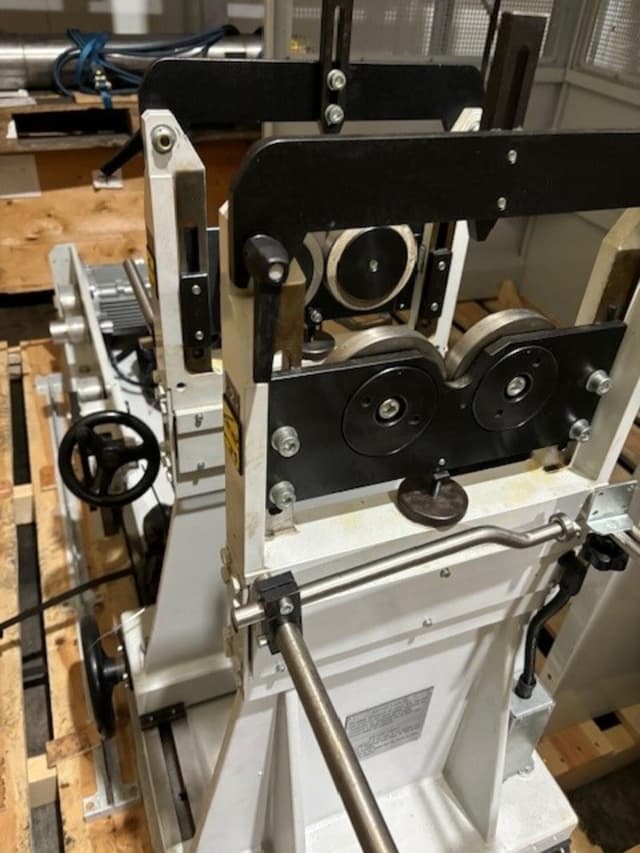 CEMB Z750-G-TC Horizontal Balancing Machine