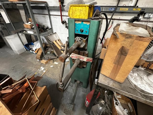 British Federal 25kva Spot Welder