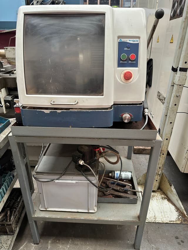 Buehler Abrasive Cut Off Saw