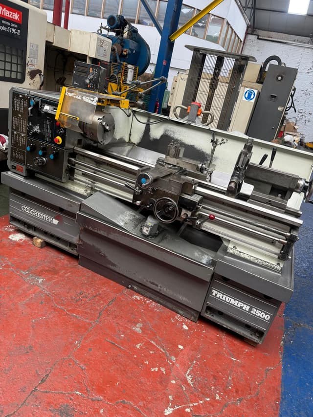 Colchester Triumph VS2500 50″