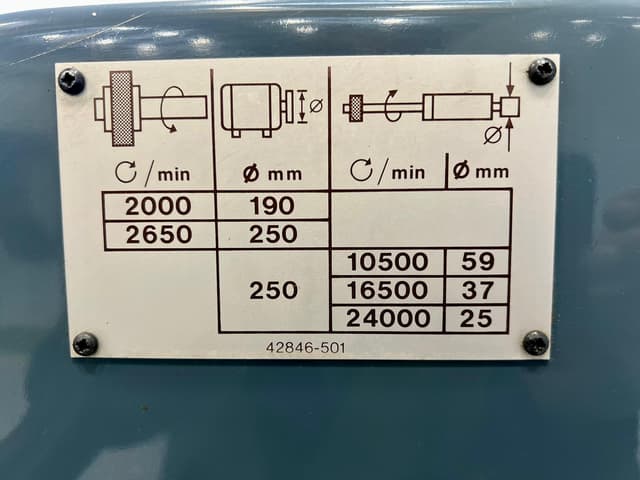 JONES & SHIPMAN Model 1302 EIU Universal Cylindrical Grinder. Year 1984