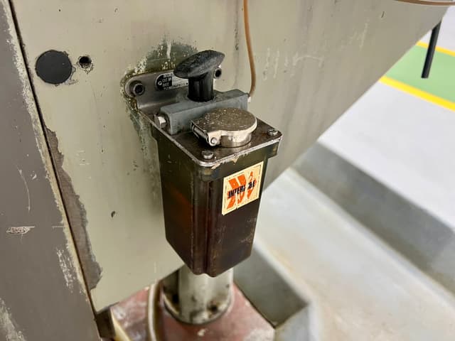 BRIDGEPORT Series 1 2HP Variable Speed Turret Mill with DRO.Year 1979