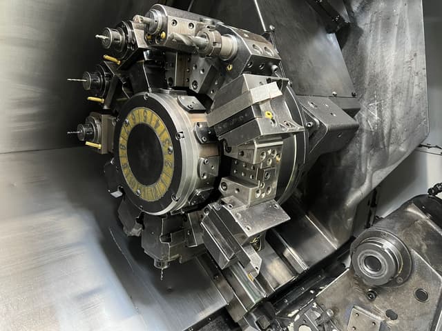 MORI SEIKI SL150Y CNC Lathe with Driven Tooling. MSC-501 (Fanuc) Control. Year 2000