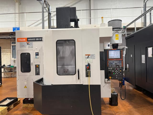 MAZAK Variaxis 500-5X II Twin Pallet Vertical Machining Centre with Mazatrol Matrix Control. Year 2007