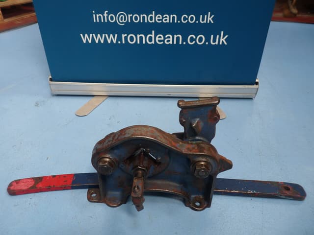 Whitney Hand Operated Angle Cropper