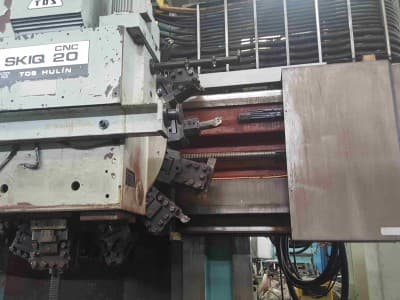 TOS SKIQ 20 CNC VERTICAL BORER