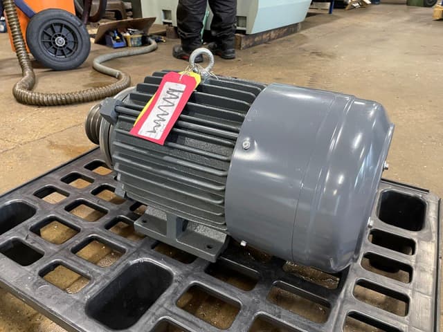 Used Spindle Motor for XYZ ProTURN SLX1630 CNC Lathe (3828)