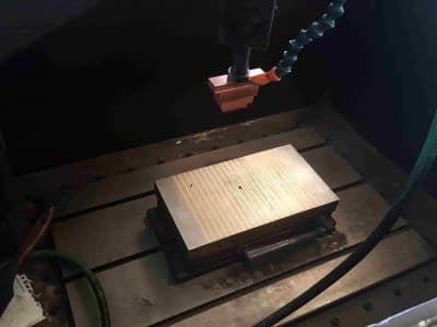 ONA DATIC D-2030 S DIE-SINKING SPARK EROSION MACHINE