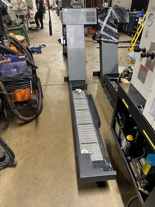 Used Cromar Swarf Conveyor for CNC Machines (4350)