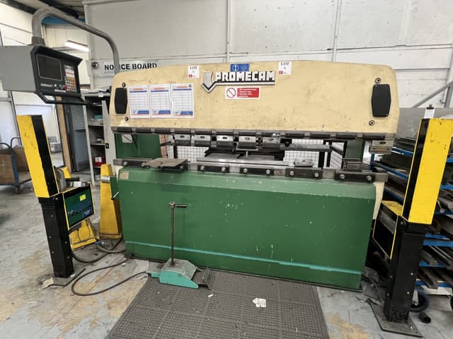 Promecam RG 35 Ton x 2500mm Press Brake Hurco 7 Control