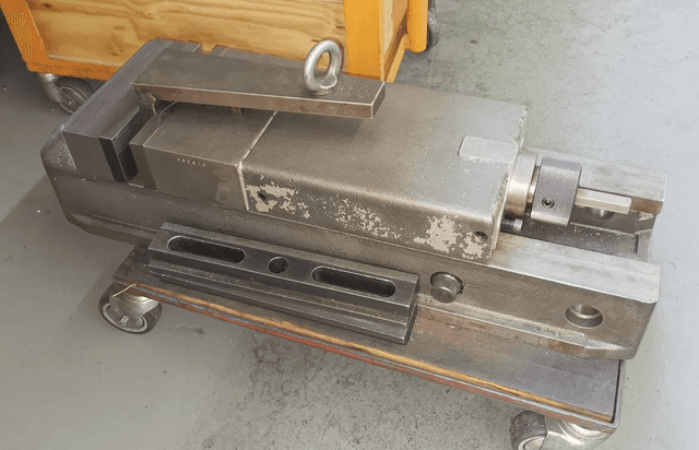 021228 - GRESSEL 200