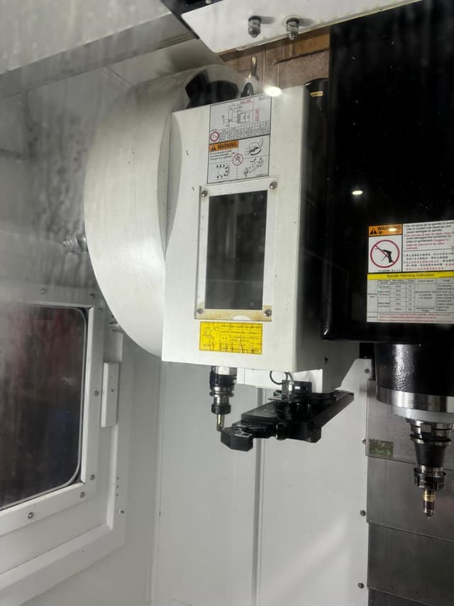 Hartford LG-500 Vertical Machining Centre
