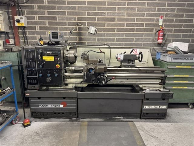 Colchester Triumph 2500 Gap Bed Centre Lathe